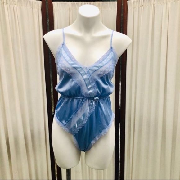 Vintage Teddy - Picture 7 of 14